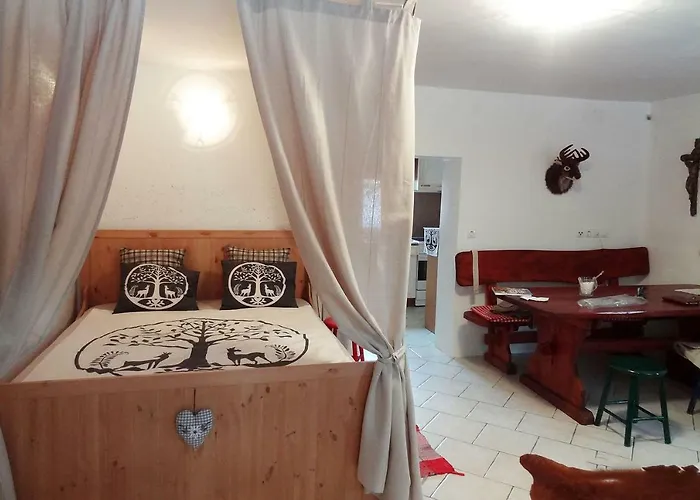 Zajcek Apartma * Mojstrana