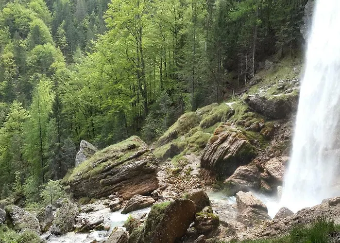 Zajcek Apartma Apartament Mojstrana